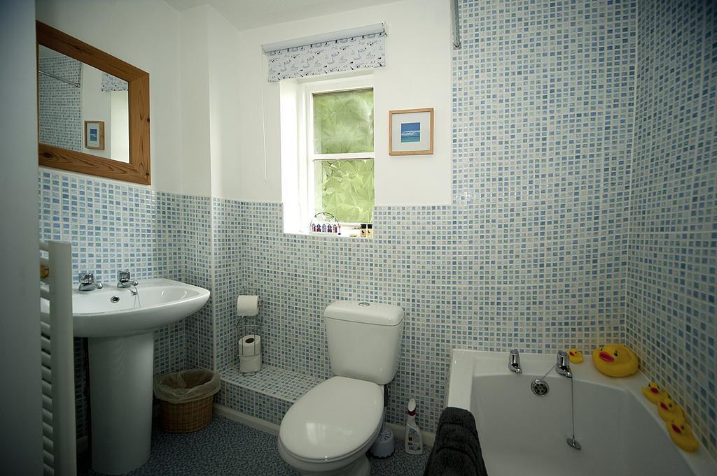 Вилла Grayz Townhouse - Free Onsite Parking For 2 Cars Линкольн Номер фото